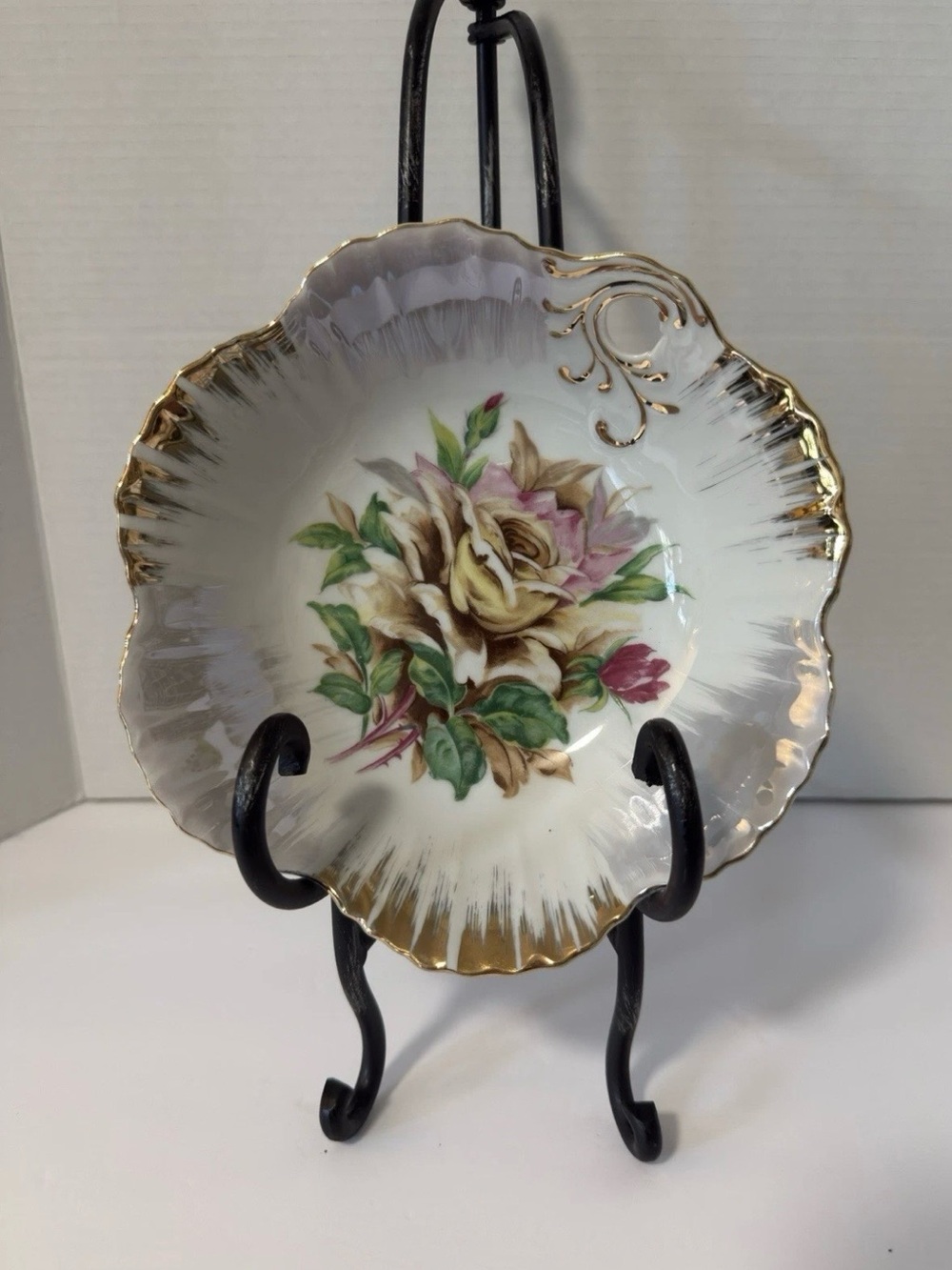 Vintage Trimont Ware Japan Iridescent Lusterware Cabbage Rose Bowl Gold Rim